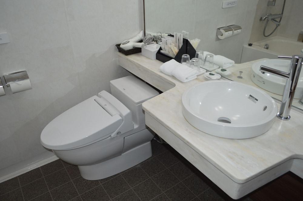 Ana Crowne Plaza Kumamoto New Sky By Ihg Hotel Bagian luar foto