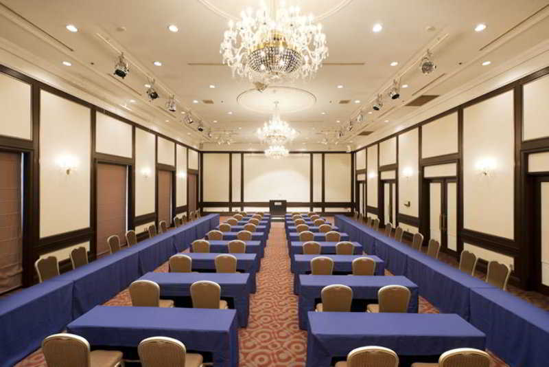 Ana Crowne Plaza Kumamoto New Sky By Ihg Hotel Bagian luar foto